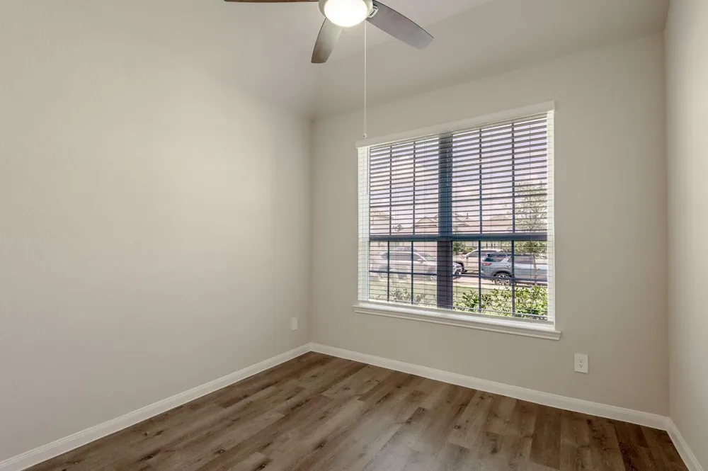 111 Pronghorn Drive Huntsville, TX 77320