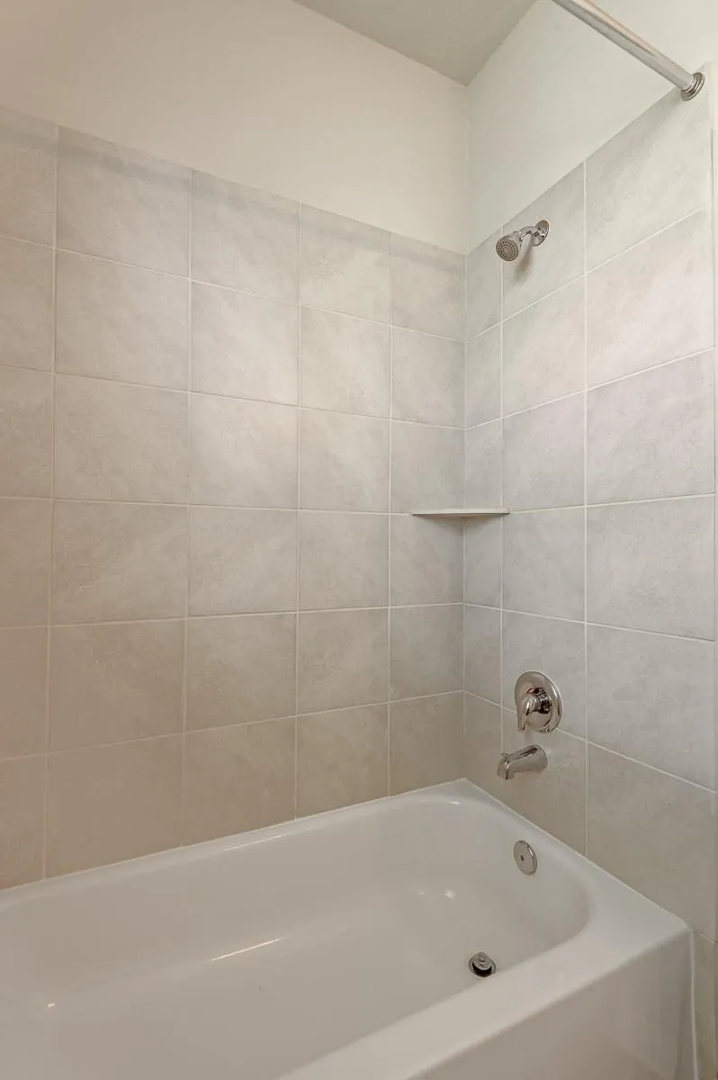111 Pronghorn Drive Huntsville, TX 77320