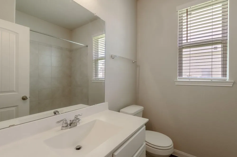 111 Pronghorn Drive Huntsville, TX 77320