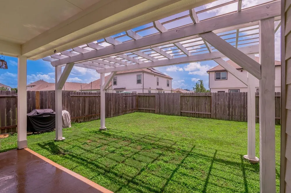 111 Pronghorn Drive Huntsville, TX 77320