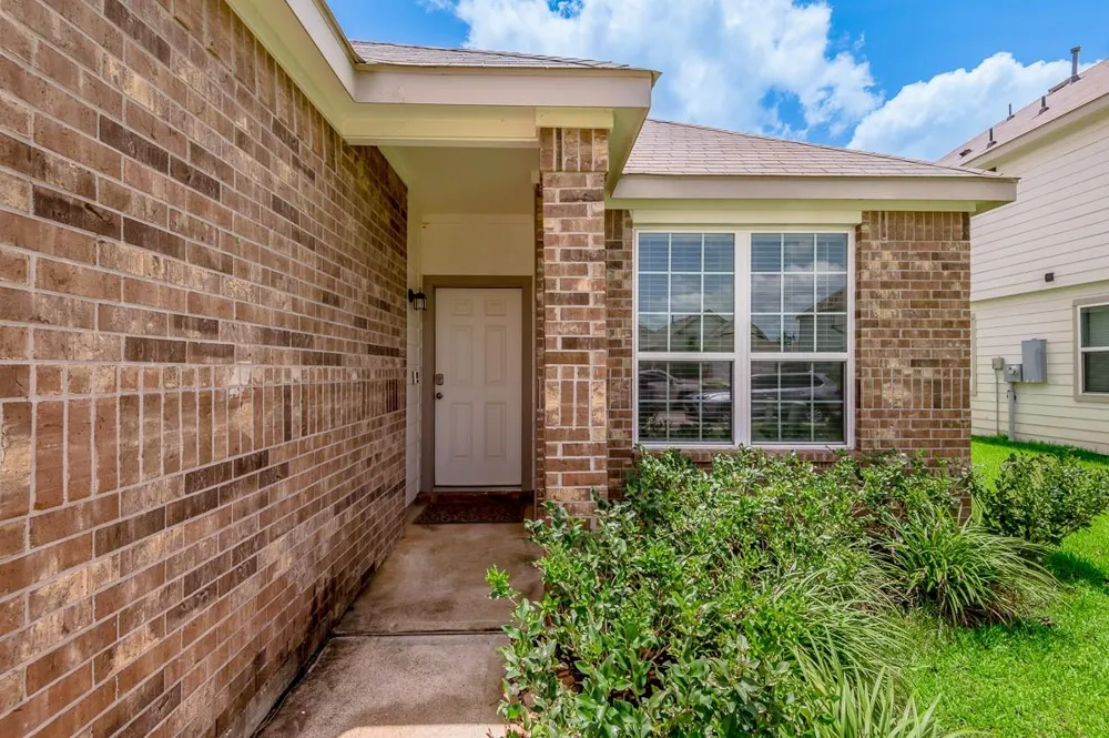 111 Pronghorn Drive Huntsville, TX 77320