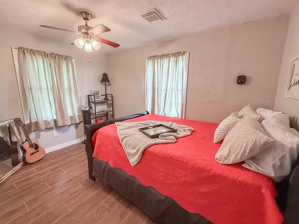 224 Maple Drive Hitchcock, TX 77563