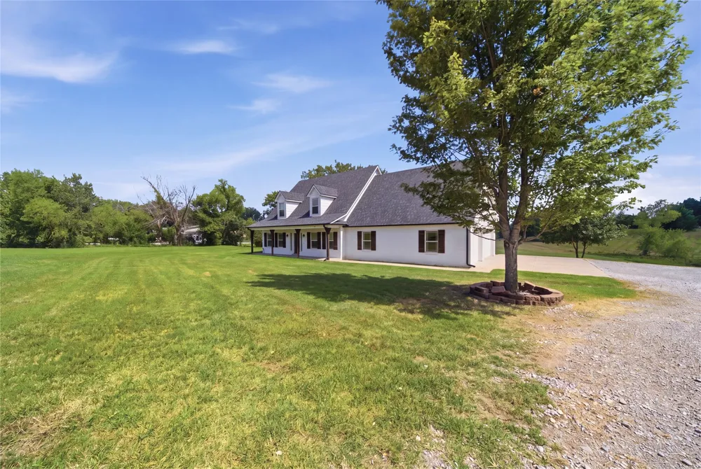 19530 E 590 ROAD Inola, OK 74036