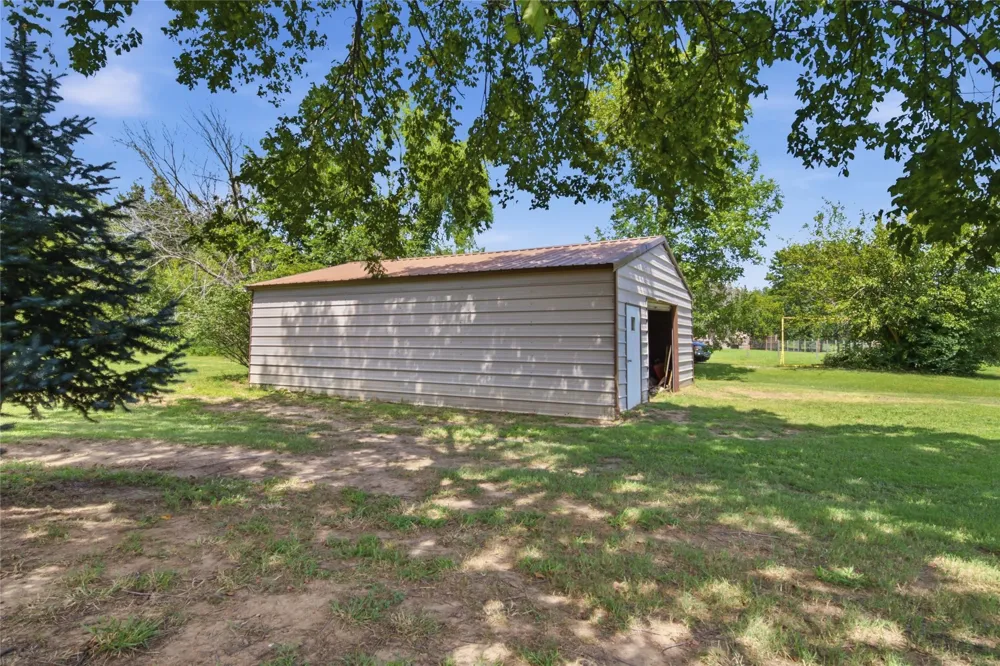 19530 E 590 ROAD Inola, OK 74036