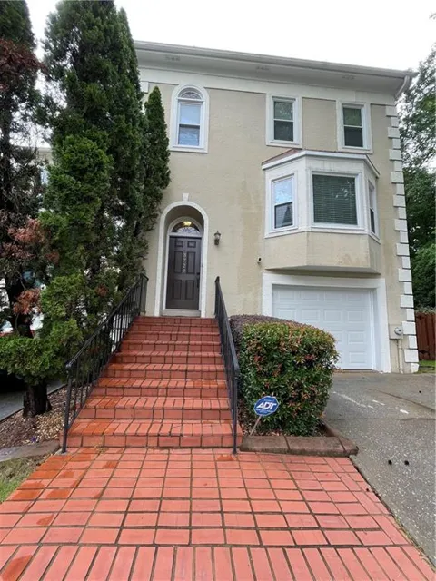 3727 Meeting Street