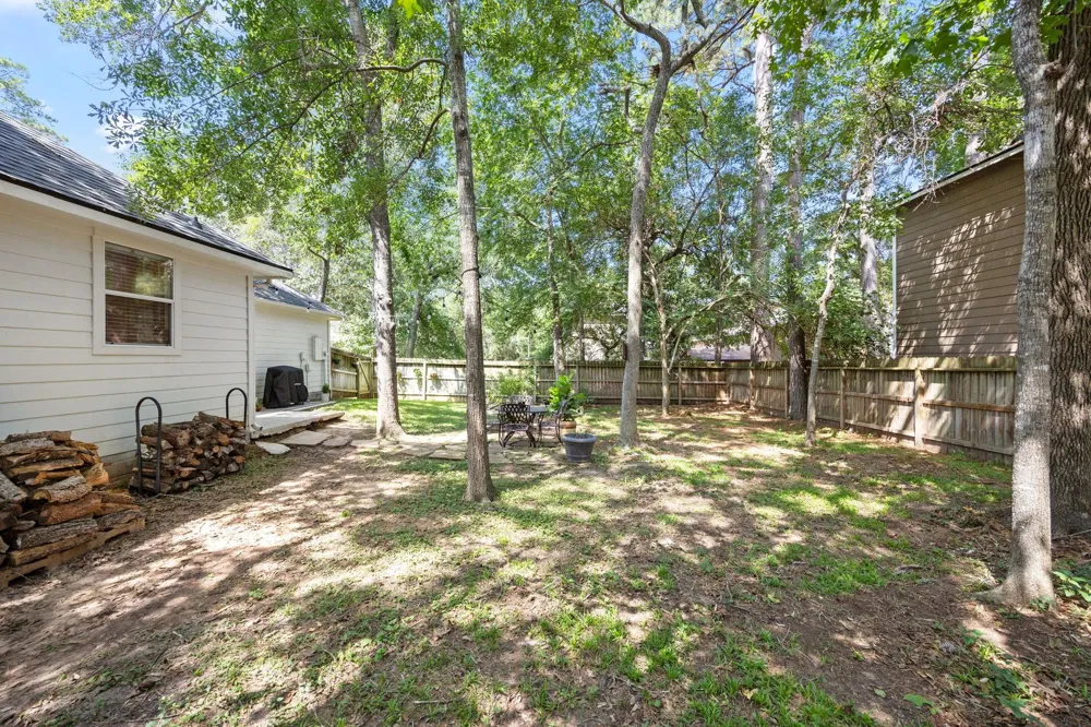 11366 Glenforest Dr Montgomery, TX 77356
