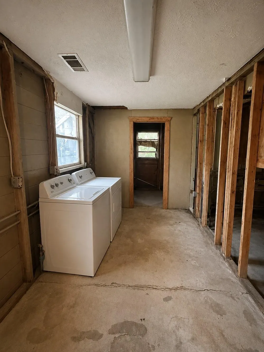3427 County Road 117 Wharton, TX 77488