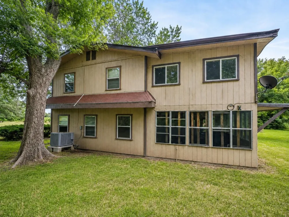 3427 County Road 117 Wharton, TX 77488