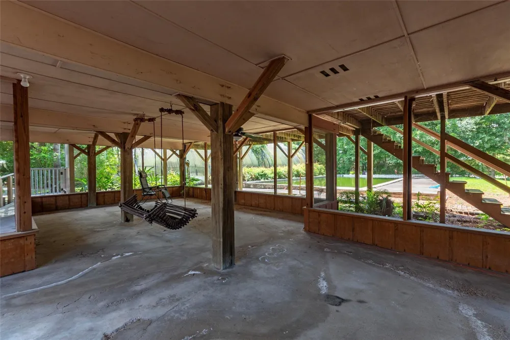 631 E Shore Drive Clear Lake Shores, TX 77565