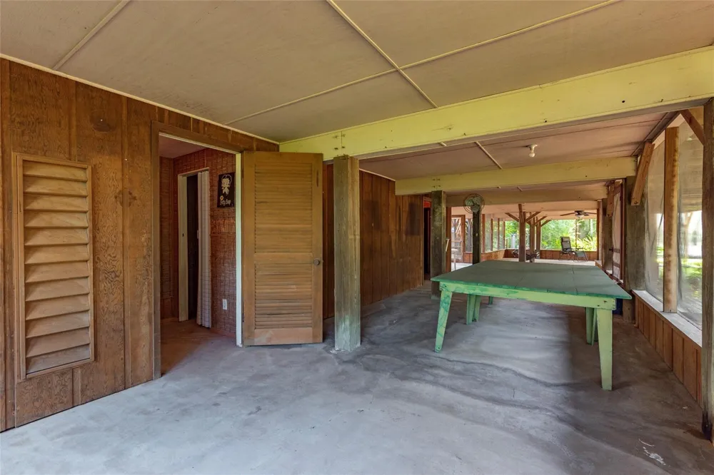 631 E Shore Drive Clear Lake Shores, TX 77565