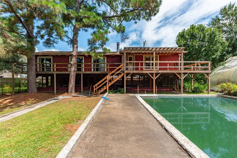 631 E Shore Drive Clear Lake Shores, TX 77565