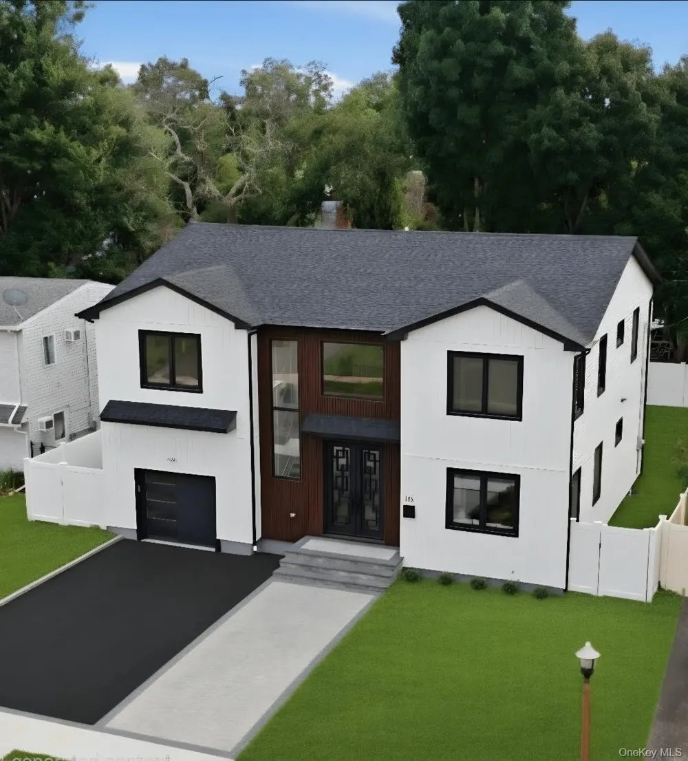 182 Friends Lane Westbury, NY 11590