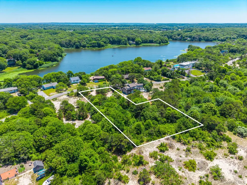 420 Lake Drive Southold, NY 11971