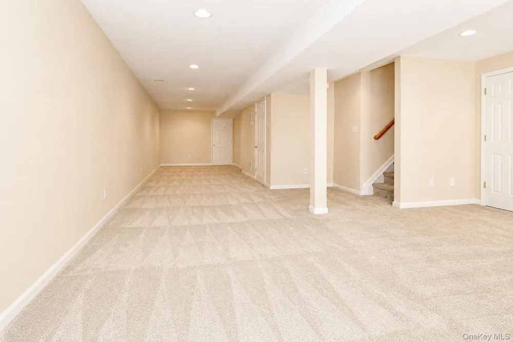 116 Barr Lane Monroe, NY 10950