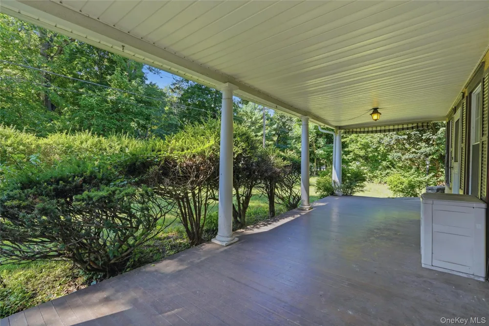 1746 Horton Road Mohegan Lake, NY 10547