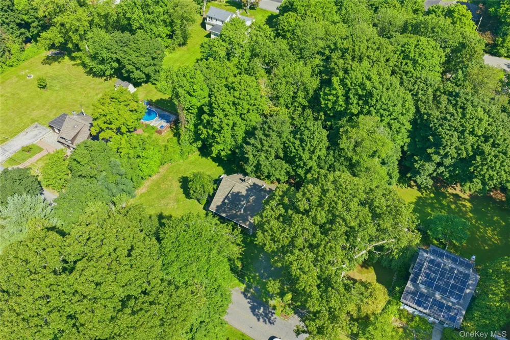 1746 Horton Road Mohegan Lake, NY 10547