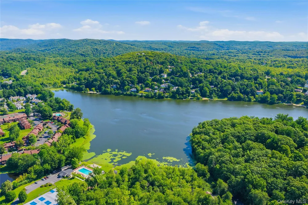 1746 Horton Road Mohegan Lake, NY 10547