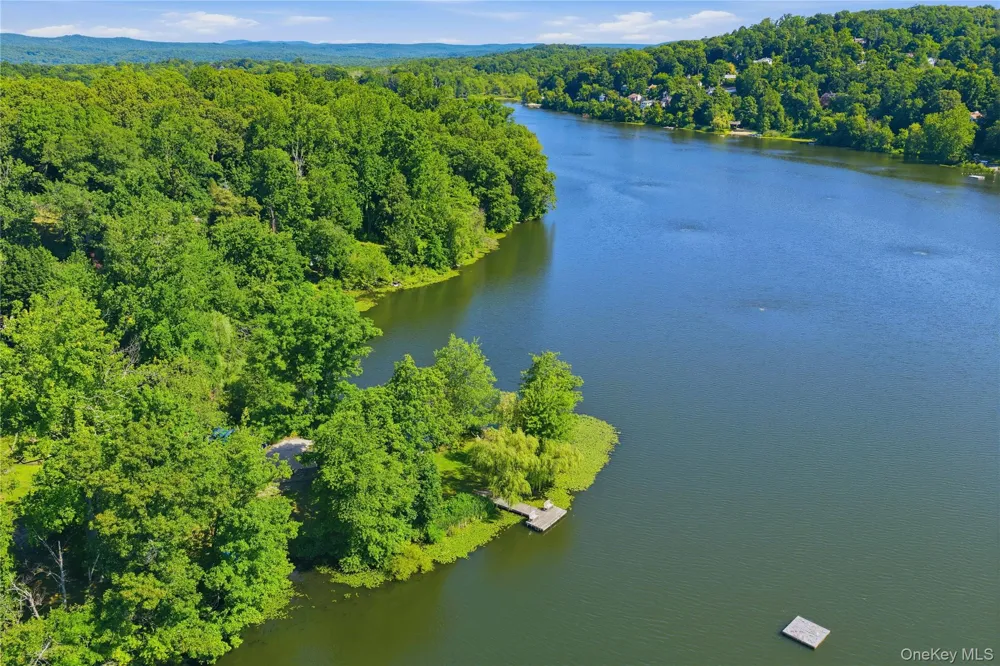 1746 Horton Road Mohegan Lake, NY 10547