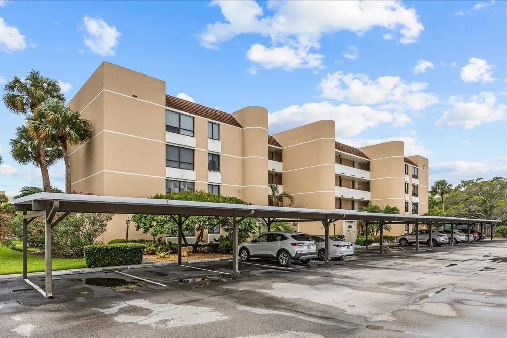 3452 NE Causeway Boulevard NE #17-404 Jensen Beach, FL 34957