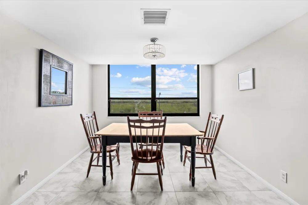 3452 NE Causeway Boulevard NE #17-404 Jensen Beach, FL 34957