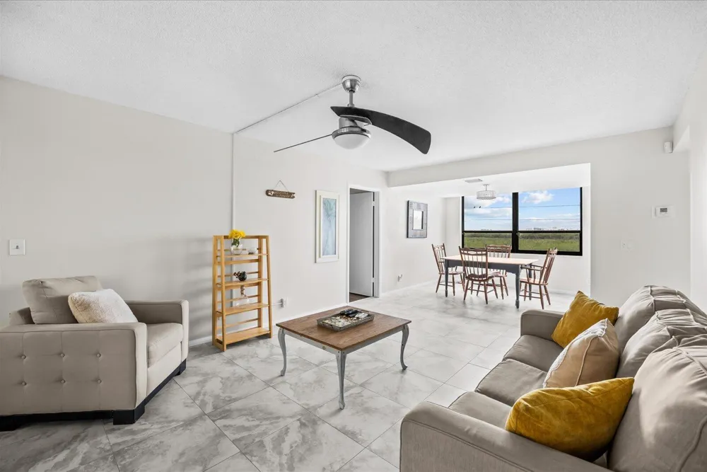 3452 NE Causeway Boulevard NE #17-404 Jensen Beach, FL 34957