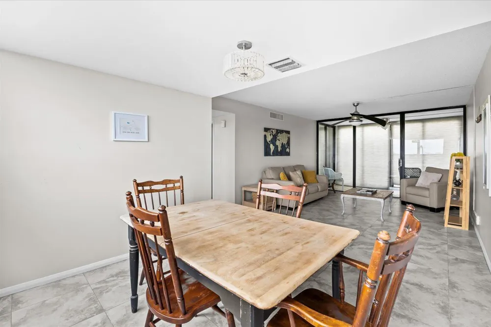 3452 NE Causeway Boulevard NE #17-404 Jensen Beach, FL 34957