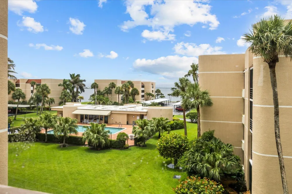 3452 NE Causeway Boulevard NE #17-404 Jensen Beach, FL 34957