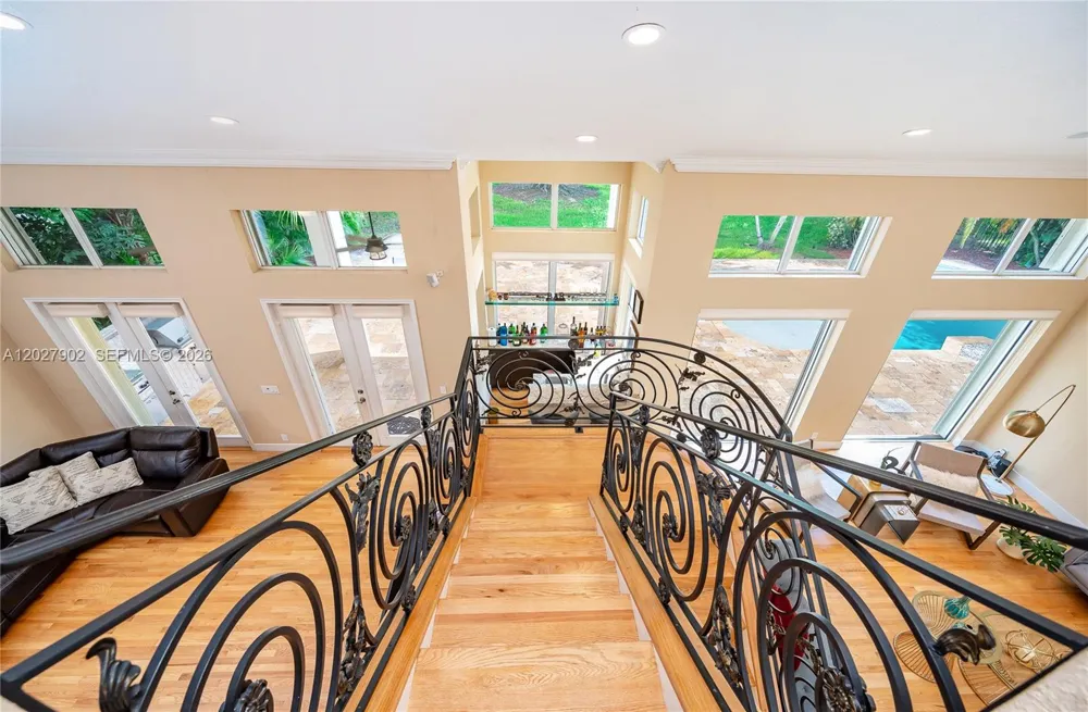 3216 Huntington #3216 Weston, FL 33332