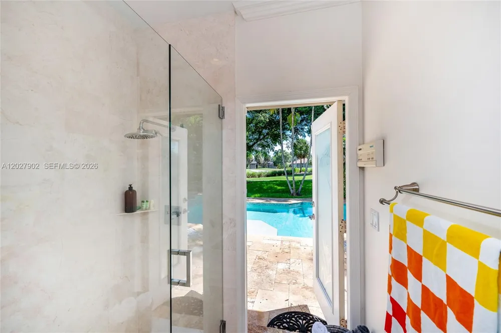 3216 Huntington #3216 Weston, FL 33332