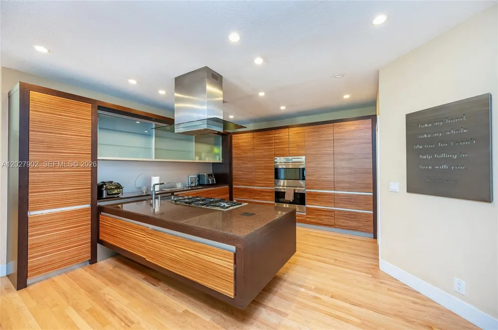3216 Huntington #3216 Weston, FL 33332