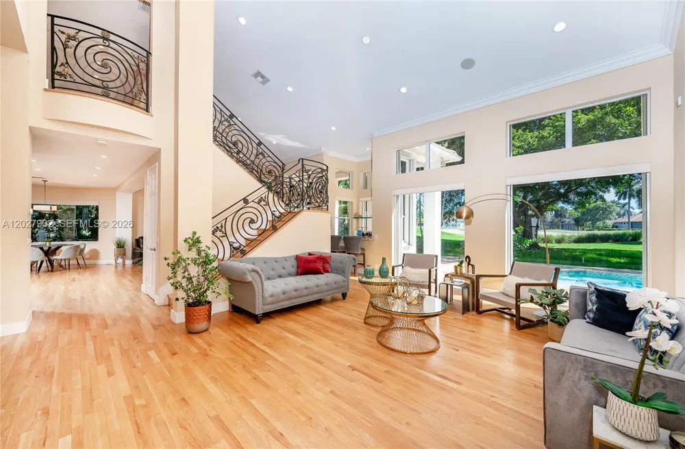 3216 Huntington #3216 Weston, FL 33332
