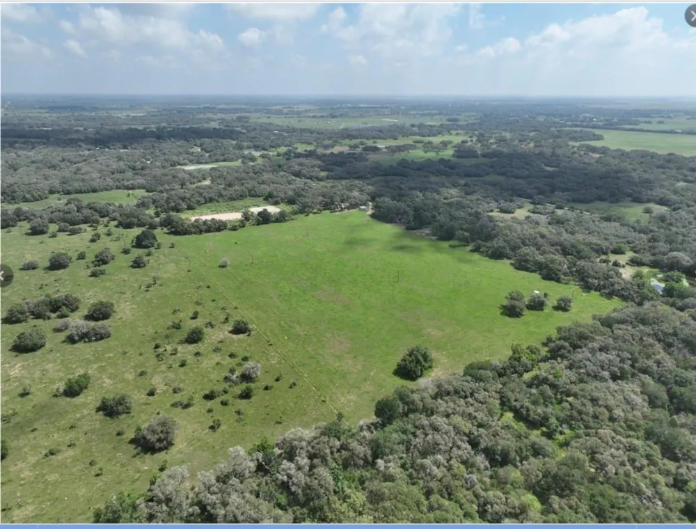 1244 County Road 2152 Rock Island, TX 77470