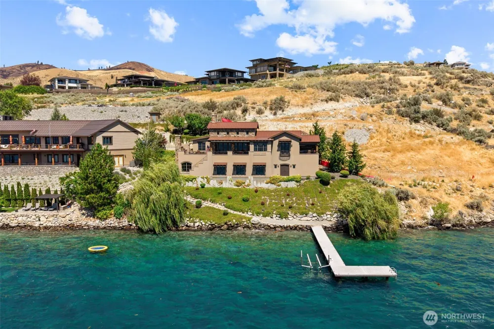 120 Brimstone Lane Chelan, WA 98816