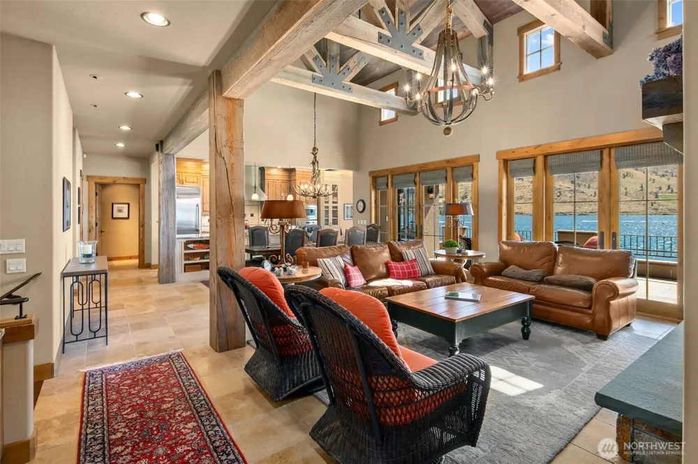 120 Brimstone Lane Chelan, WA 98816