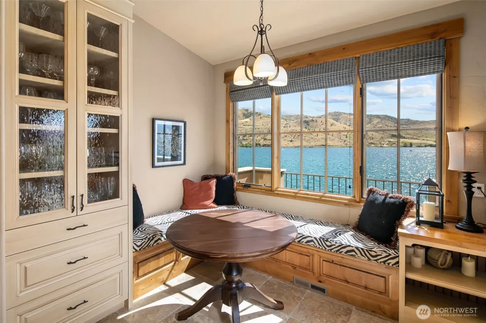 120 Brimstone Lane Chelan, WA 98816