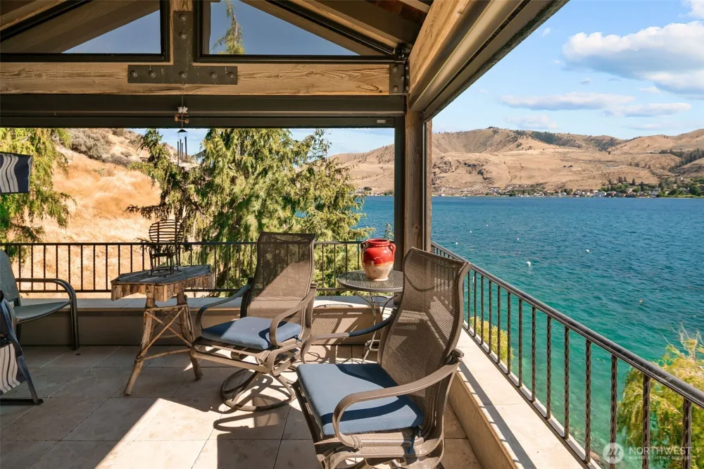 120 Brimstone Lane Chelan, WA 98816
