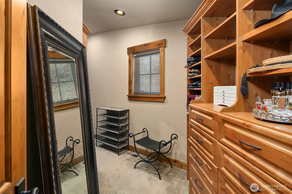 120 Brimstone Lane Chelan, WA 98816