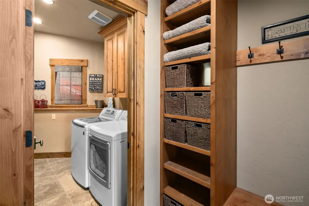 120 Brimstone Lane Chelan, WA 98816