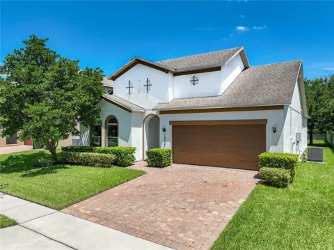 1824 ARDEN OAKS DRIVE