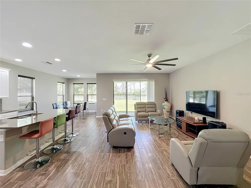 1824 ARDEN OAKS DRIVE Ocoee, FL 34761