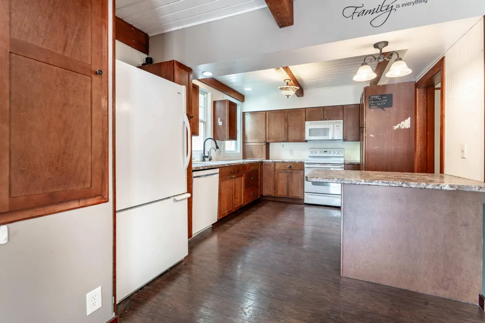 115 7th Avenue SE Elbow Lake, MN 56531
