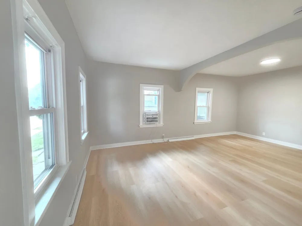 712 Maple Street W Stillwater, MN 55082