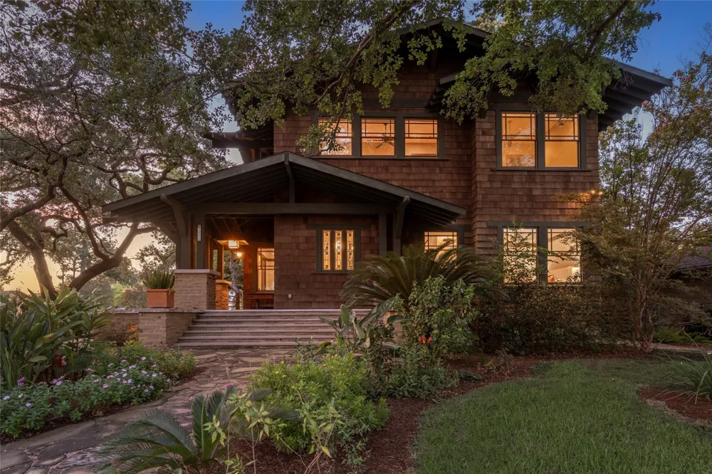 1090 Lamonte Lane Houston, TX 77018