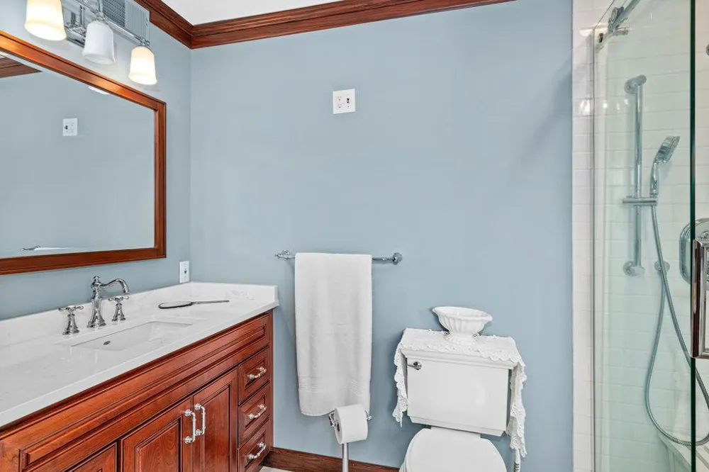 2827 Parkwood Lane Duluth, MN 55811