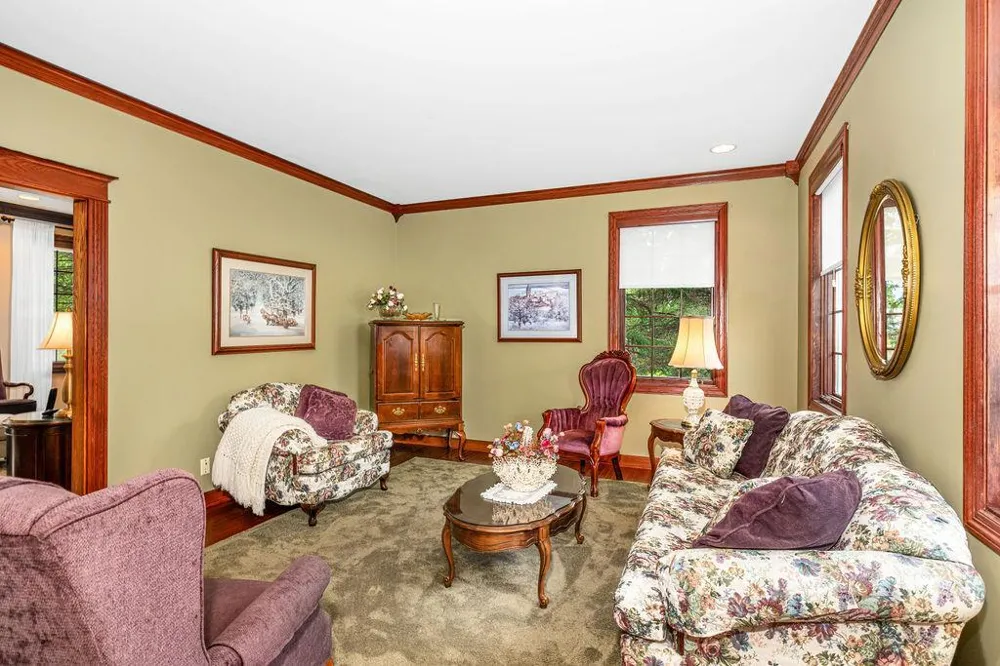 2827 Parkwood Lane Duluth, MN 55811