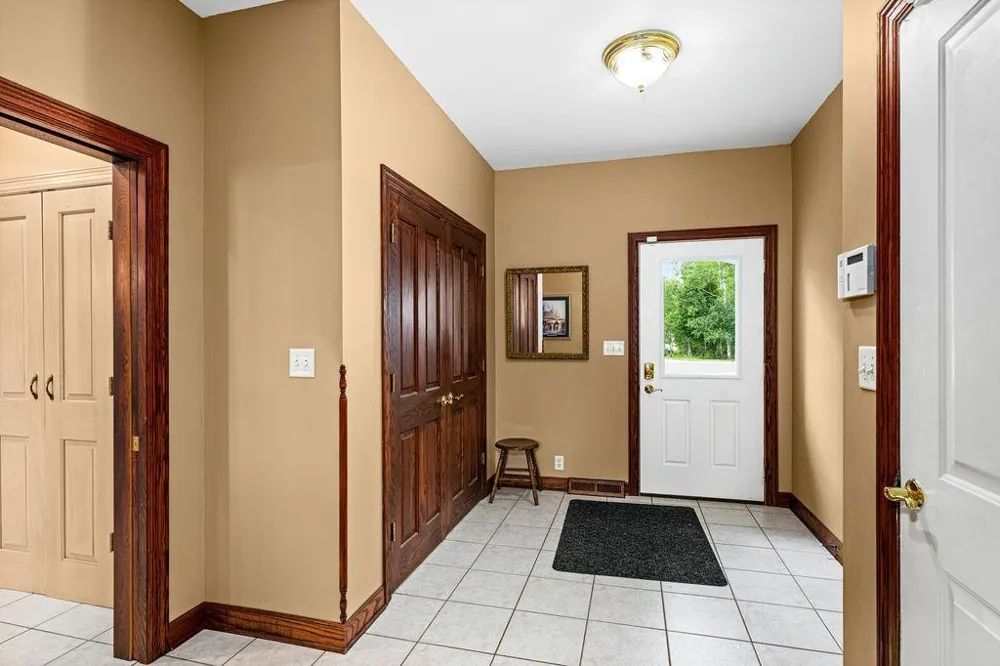 2827 Parkwood Lane Duluth, MN 55811