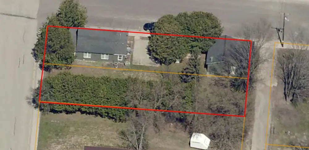102 1st Street SW Cook, MN 55723