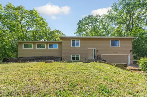 17800 Jamaica Circle