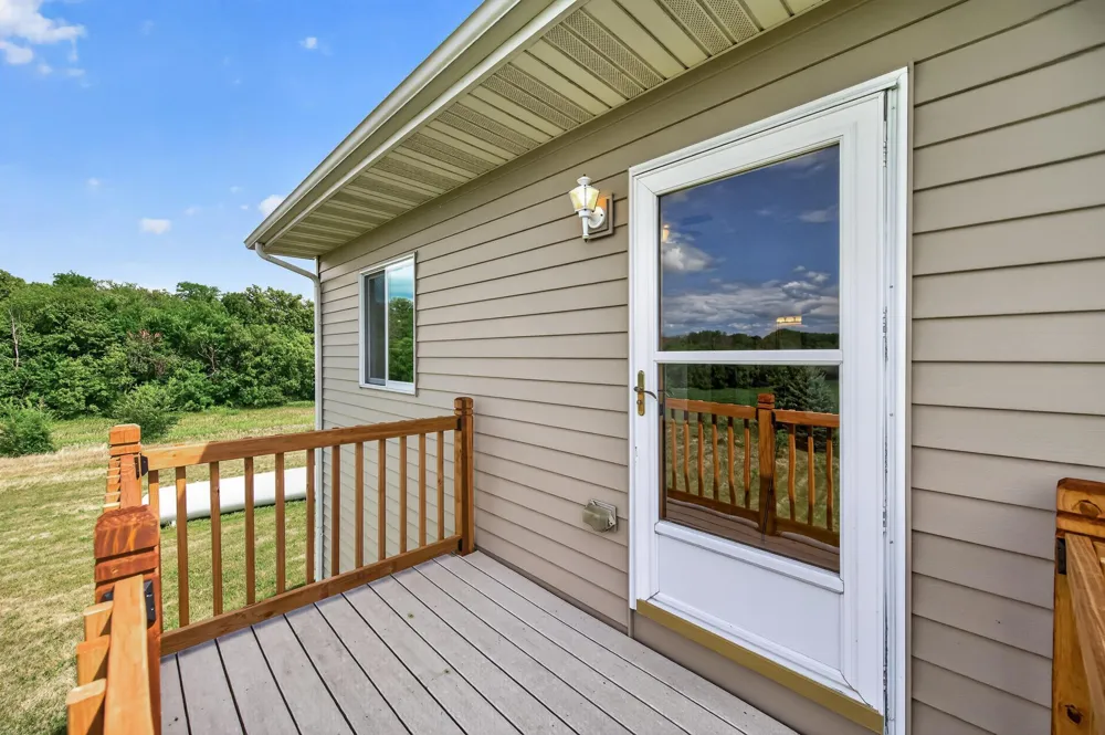 6040 Woodland Trail Greenfield, MN 55357