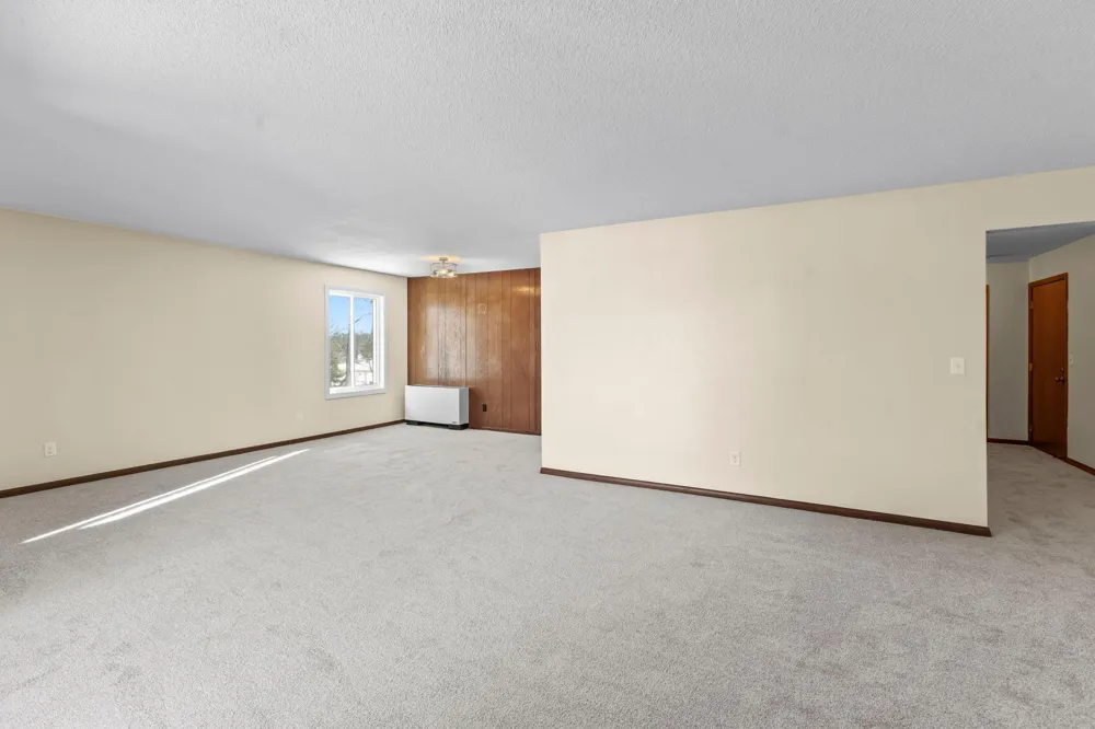 2200 Nevada Avenue S #216 Saint Louis Park, MN 55426